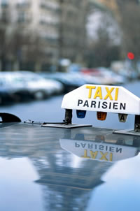 Такси или аренда авто в Париже?